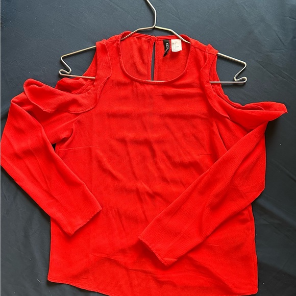 H&M  blouse - size 4 - Picture 3 of 8